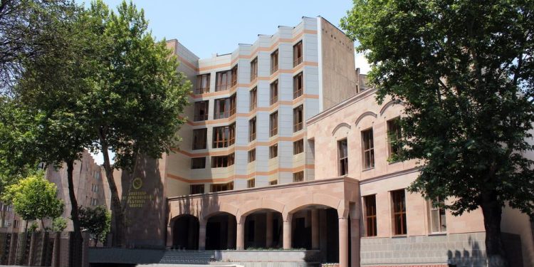 Կան ձերբակալվածներ․ ՔԿ-ն՝ Արաբկիր վարչական շրջանի աշխատակազմում քննչական գործողությունների մասին