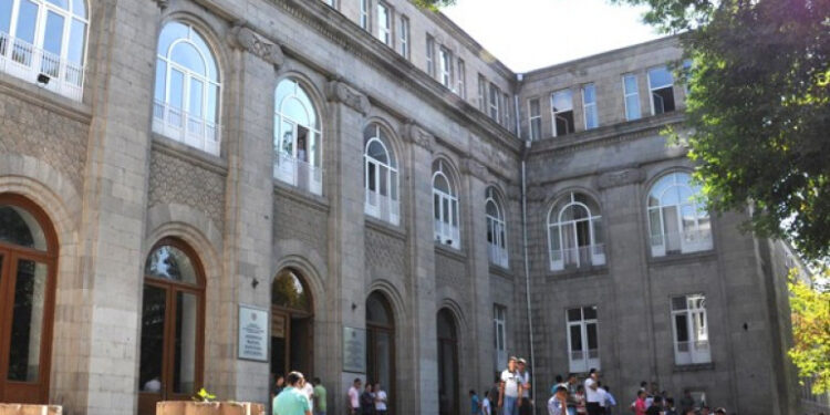 Կառավարությունը պատրաստվում է Ագրարային համալսարանից մասնաշենք վերցնել ու հանձնել Ֆրանսիական համալսարանին. «Հրապարակ»