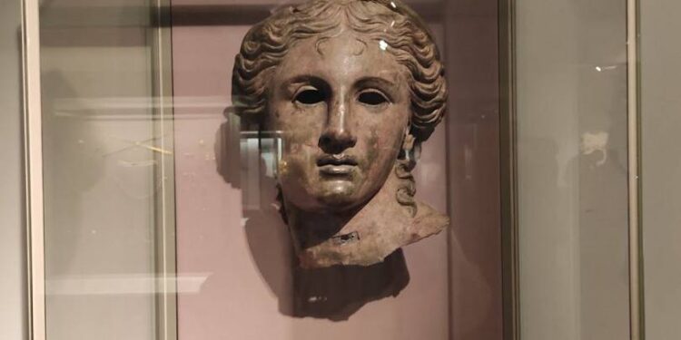 Բրիտանական թանգարանի Անահիտ աստվածուհու արձանը կցուցադրվի Երեւանի պատմության թանգարանում