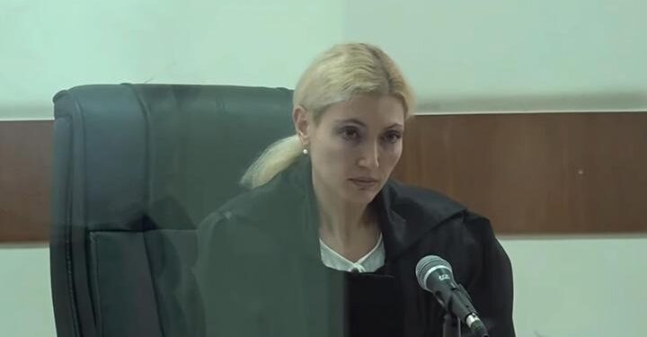 Իշխանության վարկանիշը բարձրացնելու փոքրիկ շանսը. «Հրապարակ»