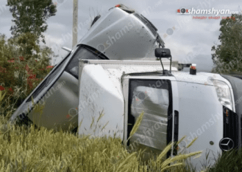 ՊՆ ժամկետային զինծառայողը «Mercedes»-ով բախվել է դաշտում կայանված «Mercedes Sprinter»-ին. զինծառայողը տեղափոխվել է հիվանդանոց