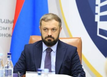 Գևորգ Պապոյանի մտերիմ շրջապատում քննարկում են նրա հնարավոր պաշտոնանկության հարցը. «Հրապարակ»