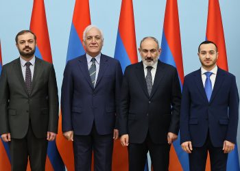 Տեղի է ունեցել Մխիթար Հայրապետյանի և Գևորգ Պապոյանի երդման արարողությունը