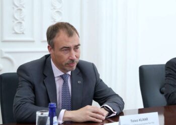 «Ռուբեն Ռուբինյանի ու Սերդար Քըլըչի միջև երեկվա հանդիպումը հայ-թուրքական սահմանին կարևոր էր». Կլաար