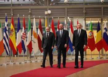 Շառլ Միշելը հանդիպել է Փաշինյանին ու Ալիևին ԵՄ քաղաքական համայնքի գագաթնաժողովի շրջանակներում