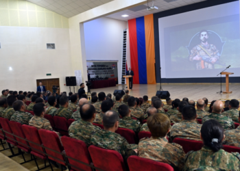 «Միայն հզոր բանակով մենք կարող ենք մեր ինքնիշխանությունն ապահովել»․ նախագահը՝ զինվորներին