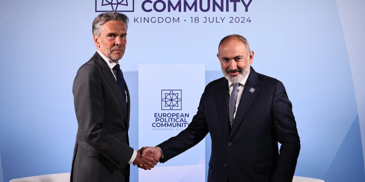 Նիկոլ Փաշինյանն ու Նիդերլանդների վարչապետը քննարկել է Հայաստան-Ադրբեջան խաղաղության գործընթացը