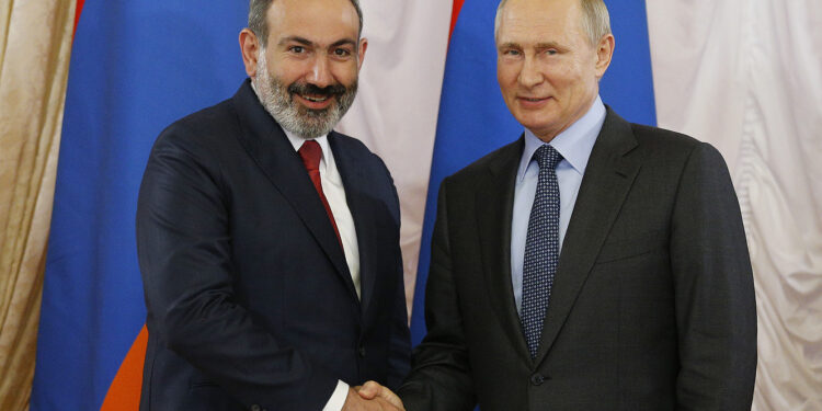 Իշխանությունը սկսելու է սիրաշահել Ռուսաստանին. «Փաստ»