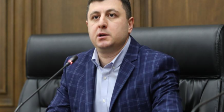 «Փորձ է արվում ԶՈւ-ում արմատական փոփոխությունների գնալ». Տ. Աբրահամյան