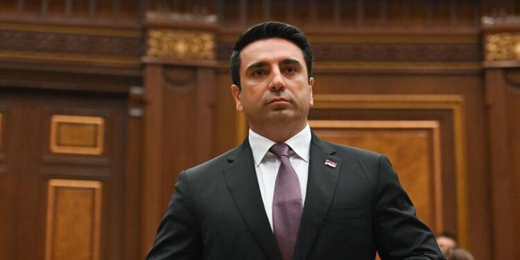 «Վստահեցնում եմ՝ ՀՀ իշխանությունը բաց է ձեզ հուզող տարբեր խնդիրների քննարկումներով»․ Ալեն Սիմոնյան