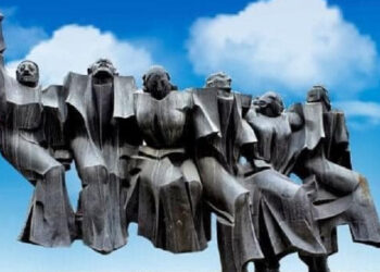 «Լեռնցիների պարը» արձանախումբը կտեղափոխվի Մերգելյանի այգու հատված