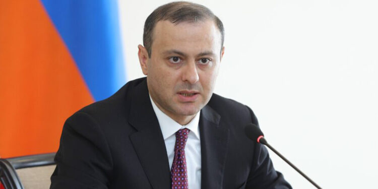 Բնակարան, մեքենա, 908 հազար դրամ բանկային հաշիվների մնացորդ. ի՞նչ է հայտարարագրել ԱԽ քարտուղար Արմեն Գրիգորյանը. «Ժողովուրդ»