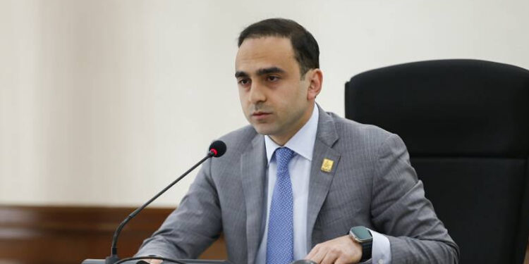 Տիգրան Ավինյանի ընկերոջը տեղափոխել են ԱԱԾ-ին կից մեկուսարան. «Հրապարակ»