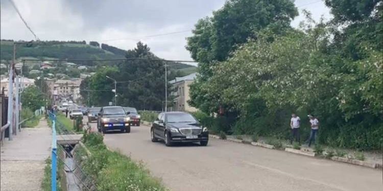 «ժողվարչապետի» այցերից առաջ մաքրազարդում, «անապատացնում» են տարածքը. «Հրապարակ»
