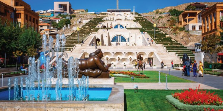 Օդի ջերմաստիճանն աստիճանաբար կբարձրանա 2-4 աստիճանով. երեկոյան ժամերին հնարավոր է կարճատև անձրև և ամպրոպ