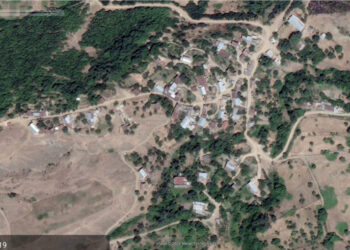 «Ադրբեջանն ավերել է Արցախի Հադրութի շրջանի Մոխրենես գյուղը»․ Գեղամ Ստեփանյան