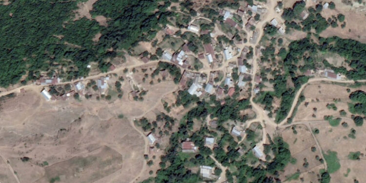 «Ադրբեջանն ավերել է Արցախի Հադրութի շրջանի Մոխրենես գյուղը»․ Գեղամ Ստեփանյան