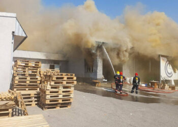 Իսակովի պողոտայում գտնվող բամբակի արտադրամասում հրդեհ է բռնկվել. դեպքի վայր է մեկնել 6 մարտական հաշվարկ