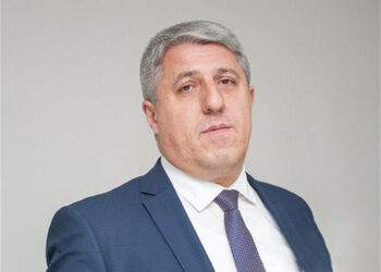 Ուզո՞ւմ ենք խնդիրն արմատապես լուծել, Արցախը պետք է վերաազատագրել բարբարոսներից. Վարդան Ոսկանյան