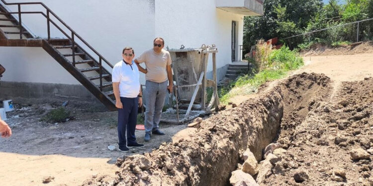 Քաղաքաշինության կոմիտեի նախագահը Կիրանցի նոր կառուցվող դպրոց է այցելել