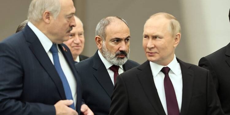 Իշխանությունը համաձա՞յն է Լուկաշենկոյի հետ. «Հրապարակ»