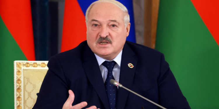 Լուկաշենկոն առաջարկում է օրենքով պատժել նախագահների հասցեին սպառնալիքներ հնչեցնողներին