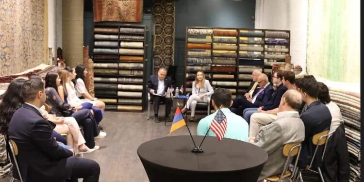 ԱՄՆ-ում ՀՀ դեսպան Լիլիթ Մակունցը Չիկագոյում է՝ մասնակցելու ԱՄՆ Դեմոկրատական կուսակցության ազգային համագումարին