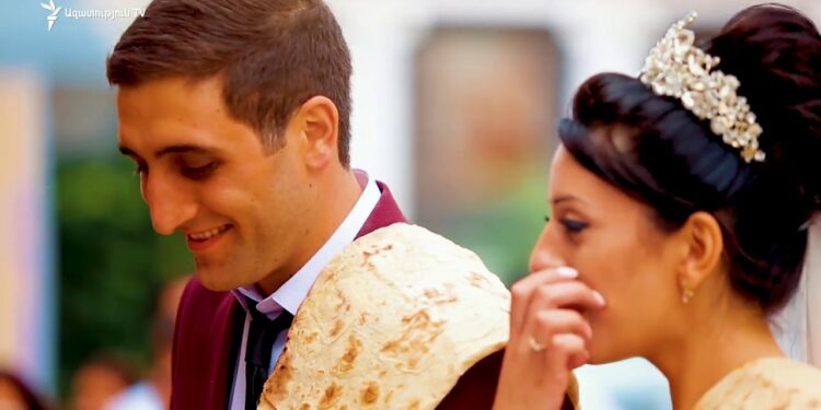 Ավելի քիչ թվով ամուսնություններ են գրանցվել, ավելի մեծ թվով՝ ամուսնալուծություններ. ԱՎԿ