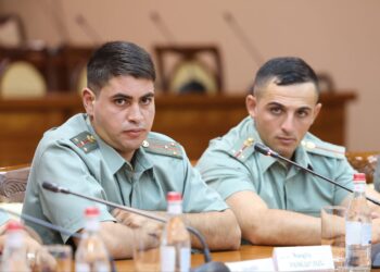 Պապիկյանը կարևորել է երիտասարդության դերը և սերնդափոխության անհրաժեշտությունը պետության, ԶՈՒ զարգացման տեսլականը կյանքի կոչելու գործում