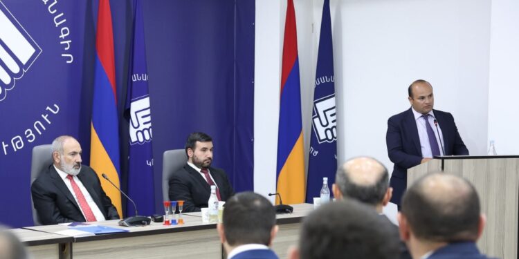 ՔՊ-ն նախաձեռնող խմբի հերթական նիստն է հրավիրել Նիկոլ Փաշինյանի գլխավորությամբ. «Ժողովուրդ»