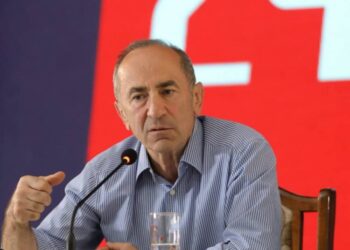 Ռոբերտ Քոչարյանը «Հայաստան» դաշինքի պատգամավորների հետ Բյուրականում նիստ է անցկացնում. «Հրապարակ»