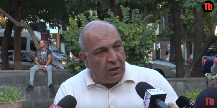 Փաշինյանին 1 ժամ տալը սխալ էր, չեմ ասի ես ինչ կանեի, ուզում եք էլի կալանավորե՞ն. Չախալյան. տեսանյութ