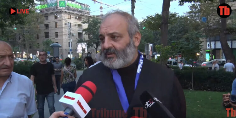 Առուշանյանին յուրային եմ համարում, անշուշտ ընդդիմադիր է. Բագրատ սրբազան. տեսանյութ