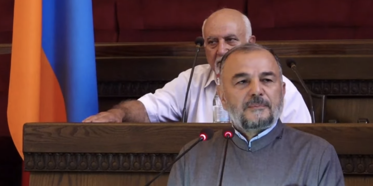 «Հայի համար ամենից վեր անկախ ապրելն է, հայ ծնվելը պատիվ է, կյանքը՝ պայքար, մեռնելը՝ հաղթանակ». Արցախի թեմի առաջնորդ