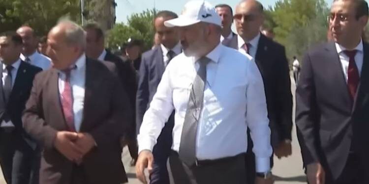 Փաշինյանը Տիգրանաշենը շրջանցել է. «Հրապարակ»