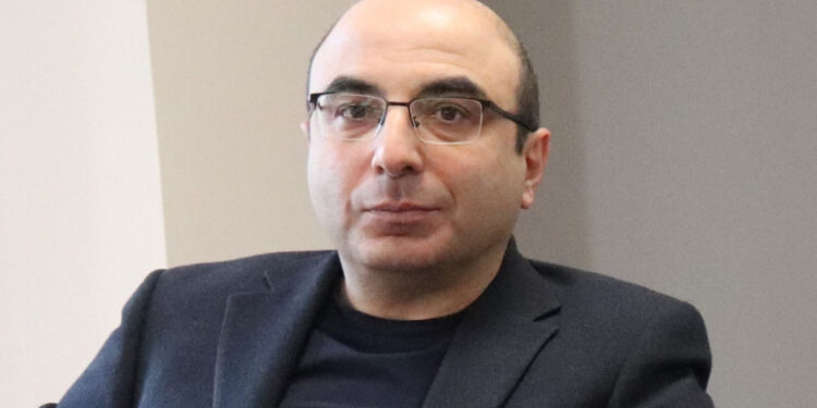 «Ակնհայտ է, որ եղել են հայ-ադրբեջանական ստվերային շփումներ՝ Արևմուտքի զգալի միջնորդությամբ». Վահե Հովհաննիսյան