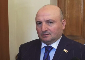 Դատախազությունը պահանջում է Վարդան Ղուկասյանից բռնագանձել 17 անշարժ գույք, ավելի քան 218 մլն դրամ