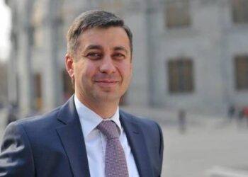 Վլադիմիր Կարապետյանին մտադիր են տեղափոխել Իտալիայում ՀՀ դեսպան. «Հրապարակ»