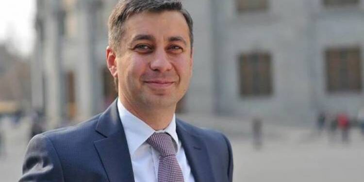Վլադիմիր Կարապետյանին մտադիր են տեղափոխել Իտալիայում ՀՀ դեսպան. «Հրապարակ»