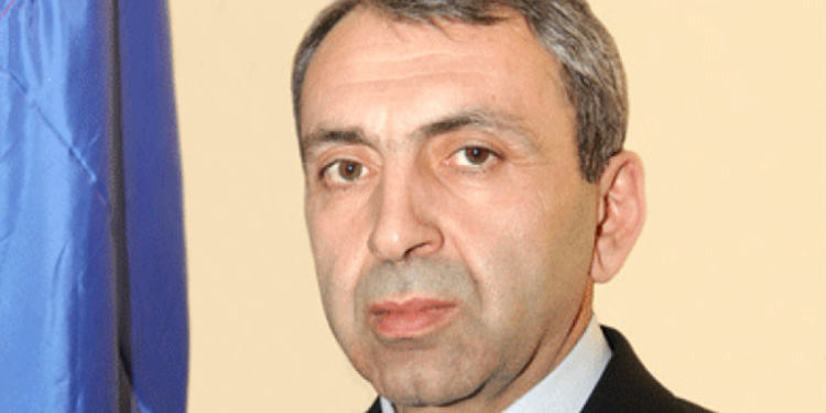 Պաշտպանության նախկին փոխնախարար Ալիկ Միրզաբեկյանը հօգուտ Հայաստանի կփոխանցի 200 մլն դրամ