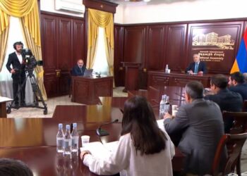 Զեկույցը գլխացավանք է դարձել Անդրանիկ Քոչարյանի գլխին. այն կանցնի երեք ատյաններով. «Հրապարակ»