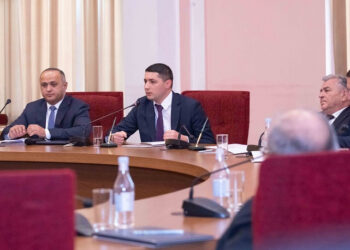 ՔԿ-ի 10-ամյակի կապակցությամբ գիտաժողով-սեմինար է կազմակերպվել ԳԱԱ-ում. ներկա է եղել Արգիշտի Քյարամյանը