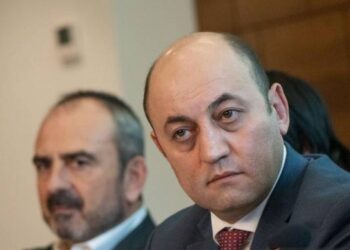 ԱՄՆ-ում նախկին տաքսու վարորդ, ՀՀ-ում նախկին թաղապետ և փոխնախարար Ավետ Պողոսյանին դաբրո են տվել ՀՌՀ անդամ դառնալու համար. «Հրապարակ»