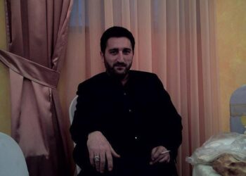 Օդանավակայանում ԱԱԾ-ն ձերբակալել է Արցախի հերոս Ռուստամ Գասպարյանի եղբորը՝ հանցավոր խումբ ստեղծելու ու իշխանազավթման մեղադրանքով