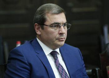 «Խնդիրը ո՛չ սրանց, ո՛չ էլ մեծամասնության մեջ է, խնդիրը մեր՝ փոքրամասնության մեջ է, որը պառակտված է». Դավիթ Անանյան