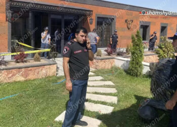 Արմավիրի մարզի տներից մեկի լոգարանում հայտնաբերվել է գործարարի մարմինը, կողքին էլ՝ Արցախի նախագահի կողմից որպես պարգև տրված ատրճանակը