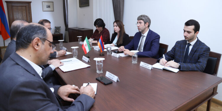 Արդարադատության ոլորտում Իրանի հետ գործակցությունն առաջնահերթություն է. Գրիգոր Մինասյանն ընդունել է Մեհդի Սոբհանիին