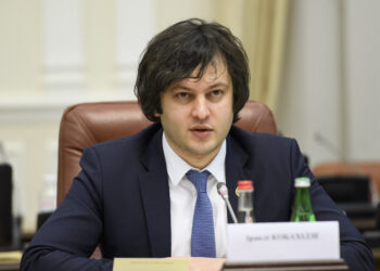 «Վրաստանում Ուկրաինայի հավատարմատարին հետ կանչելու որոշումը կապված է լվացքի մեքենաների գնելու հետ». Կոբախիձե