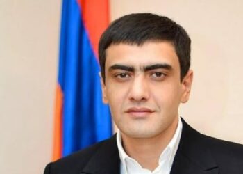 Դատավորը հրապարակում է Առուշանյանի կալանքի հարցով որոշումը․ Ուղիղ