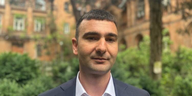 Իշխանությունն ամեն ինչ անում է Արցախի քաղաքական ղեկավարությանը ոչնչացնելու համար. «Հրապարակ»